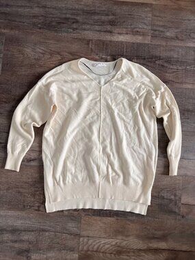 Double Zero Cream Knit Sweater Size Small Lightweight Pullover